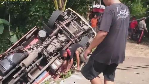 隔壁八楼吃瓜群众视频,八楼吃瓜群众视角下的社区生活百态